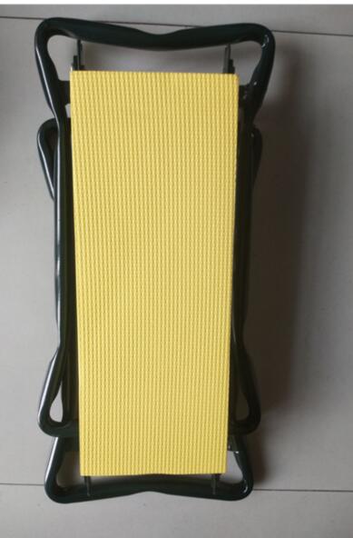Garden Kneeler - Firebrands