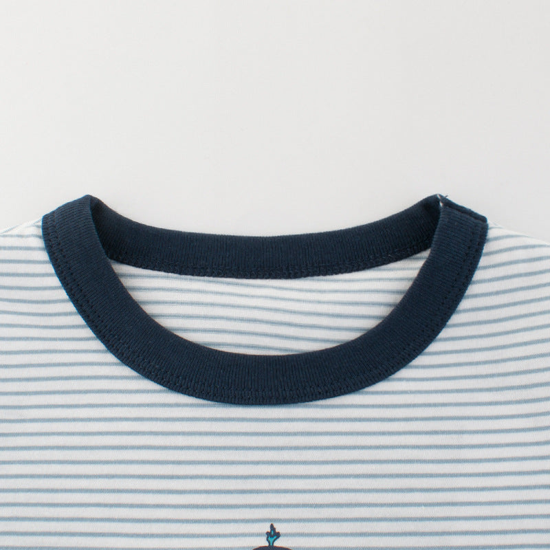 Nova t-shirt de manga curta para menino