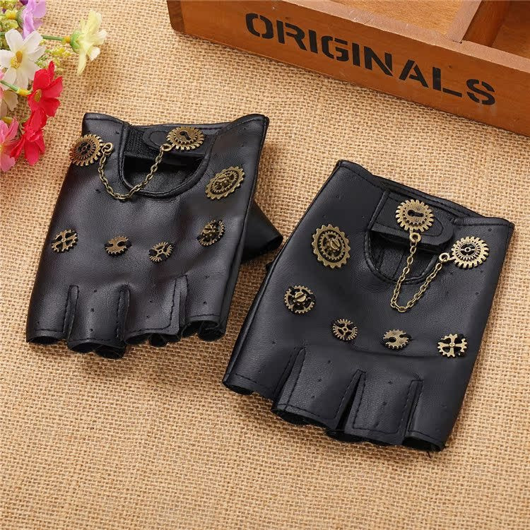 Gants rétro steampunk à chaînette