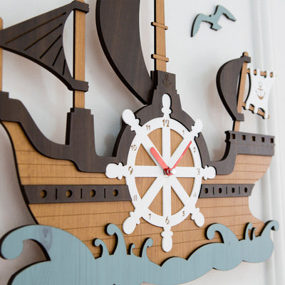 Relógio de parede criativo para sala de estar, com personalidade e estilo retro.