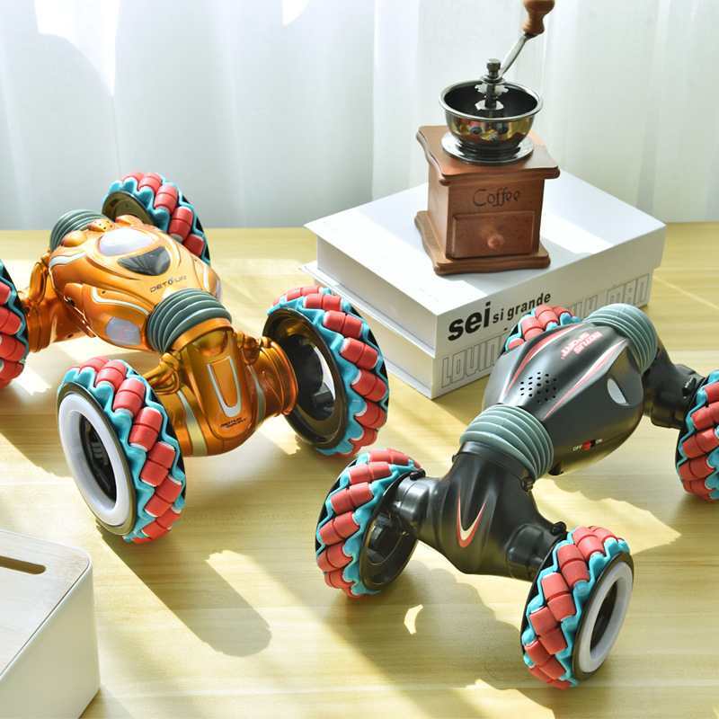 carrinho de brinquedo com comando