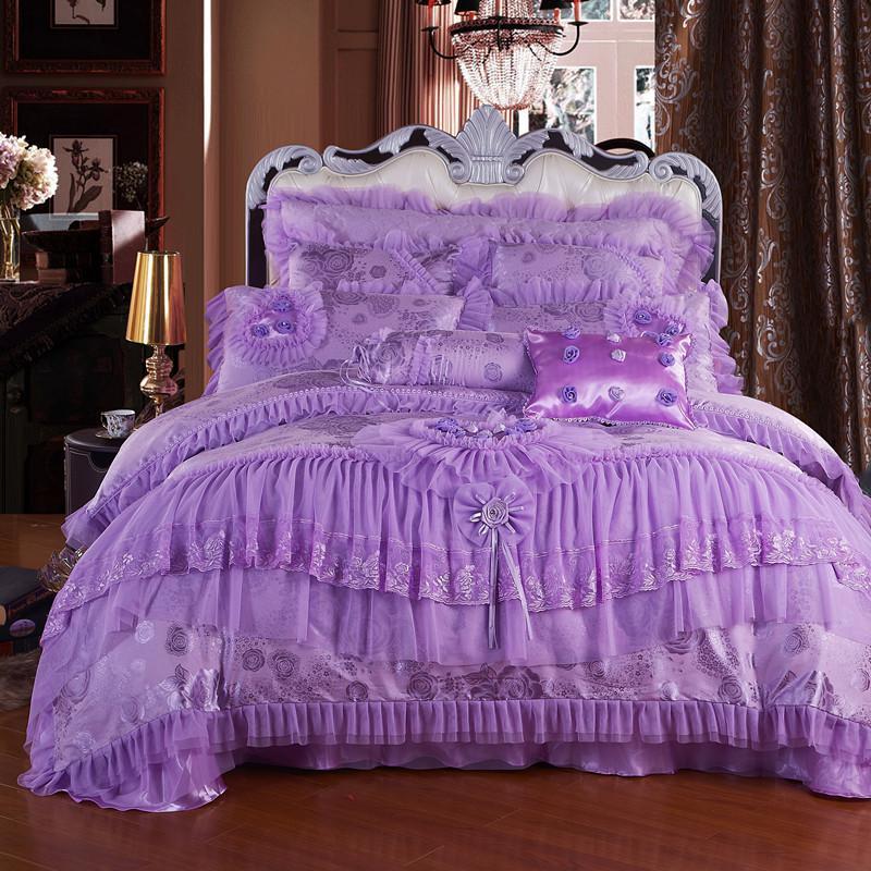 Parure de lit de mariage quatre pièces en dentelle, couette de mariage 68 pièces en satin de coton