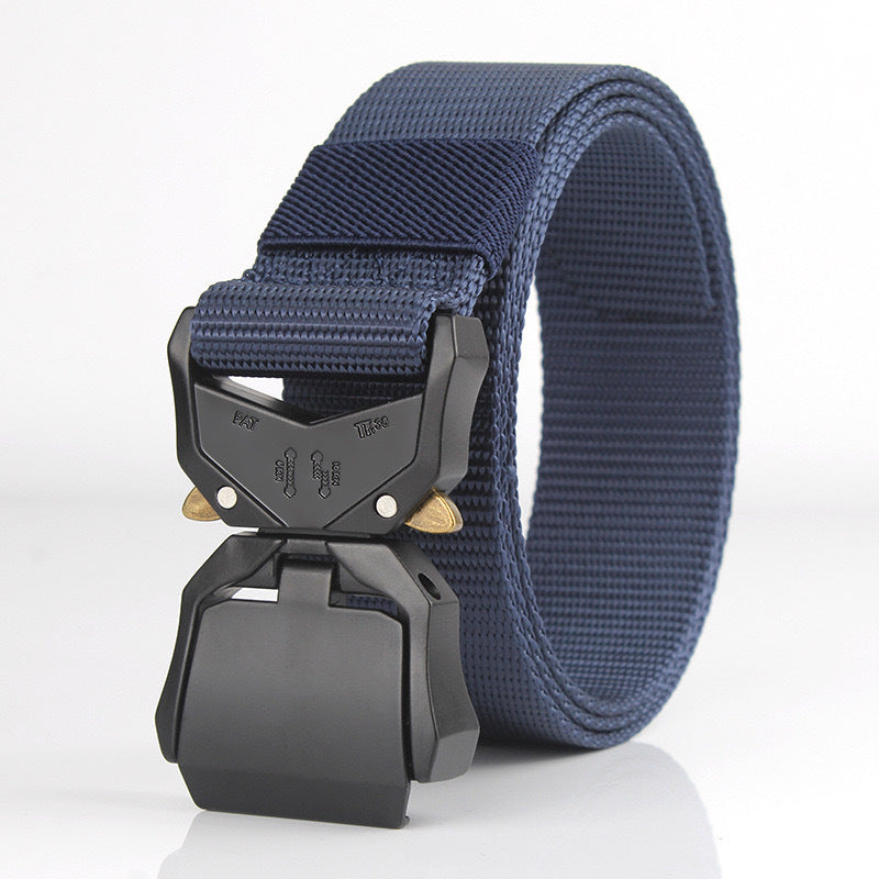 Ceinture multifonctionnelle pour l'entraînement militaire en extérieur et les tactiques de combat. Pantalon en nylon.