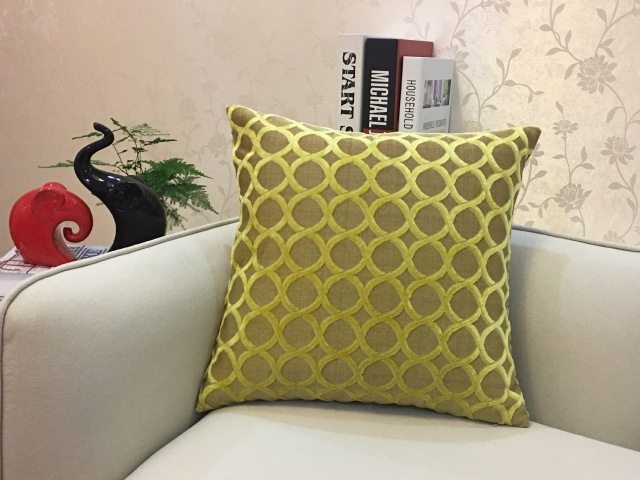 Housse de coussin décorative en flanelle pour canapé