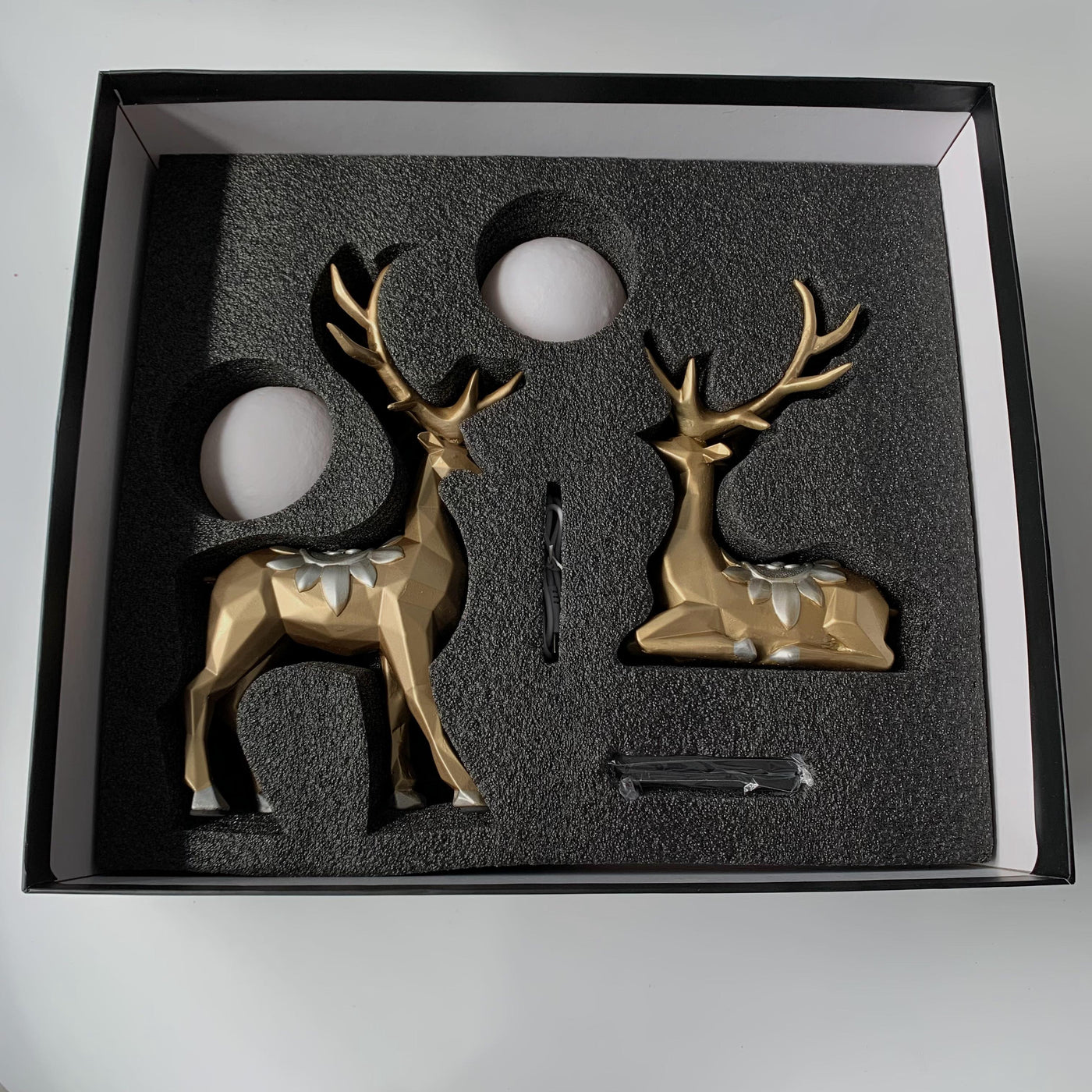 Bedroom Decoration Light Luxury Feer Ornaments