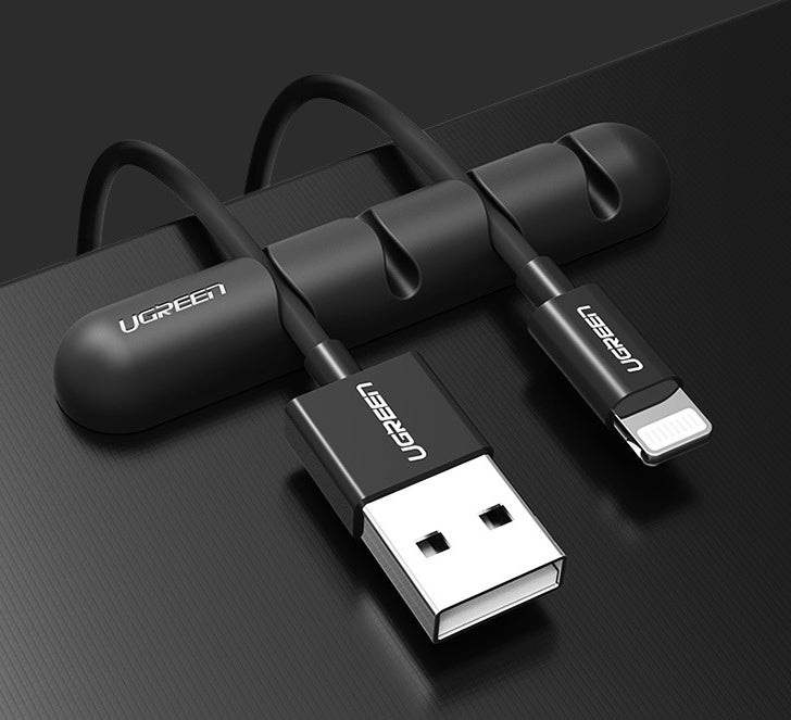 Carte de gestion des câbles de données pour le rangement et l'agencement