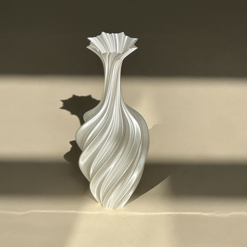 Artistic Abstract Vase Twisted Retro Flower Arrangement Decorative Ornament
