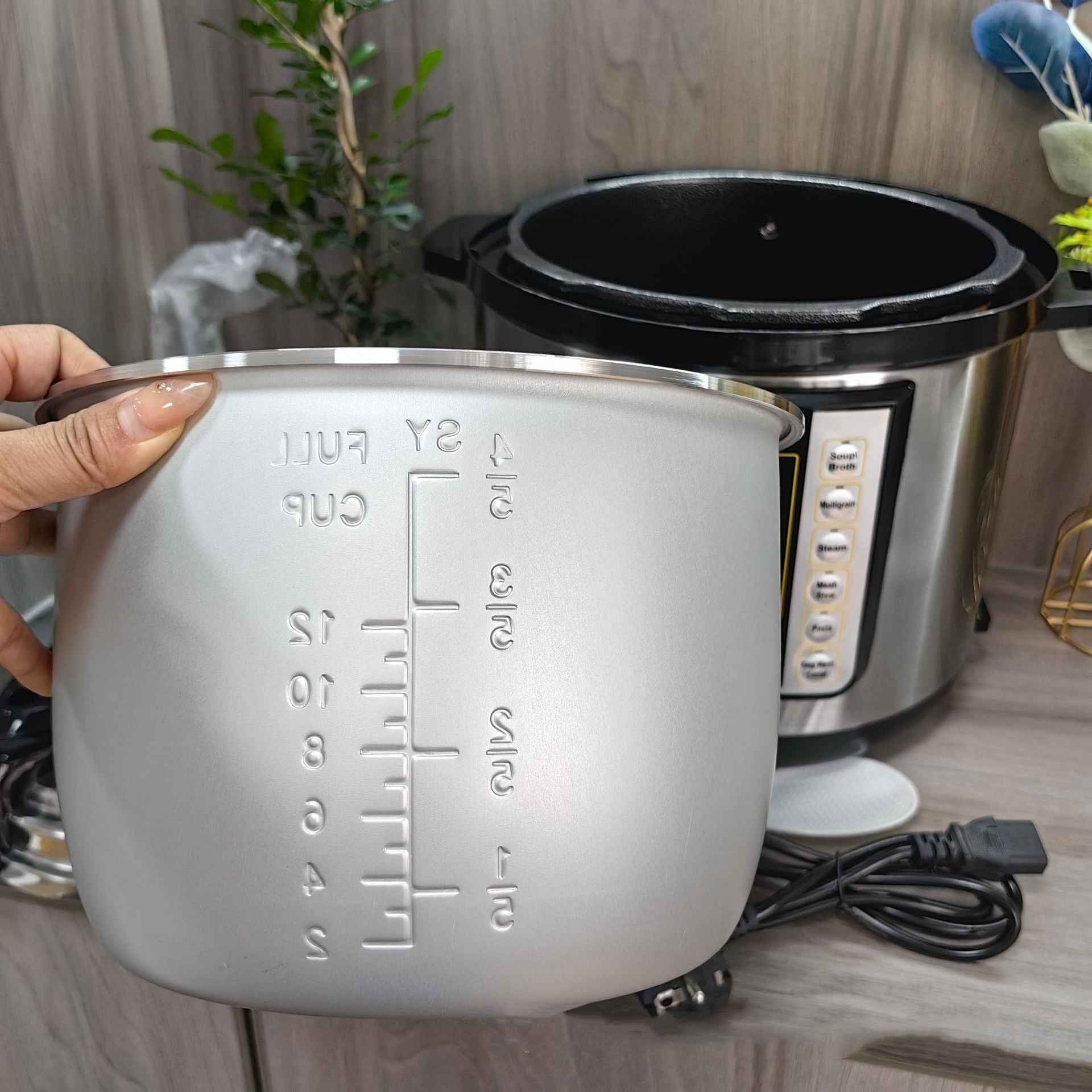 6L Electric Pressure Cooker Multi-functional Large Capacity Rice Cooker