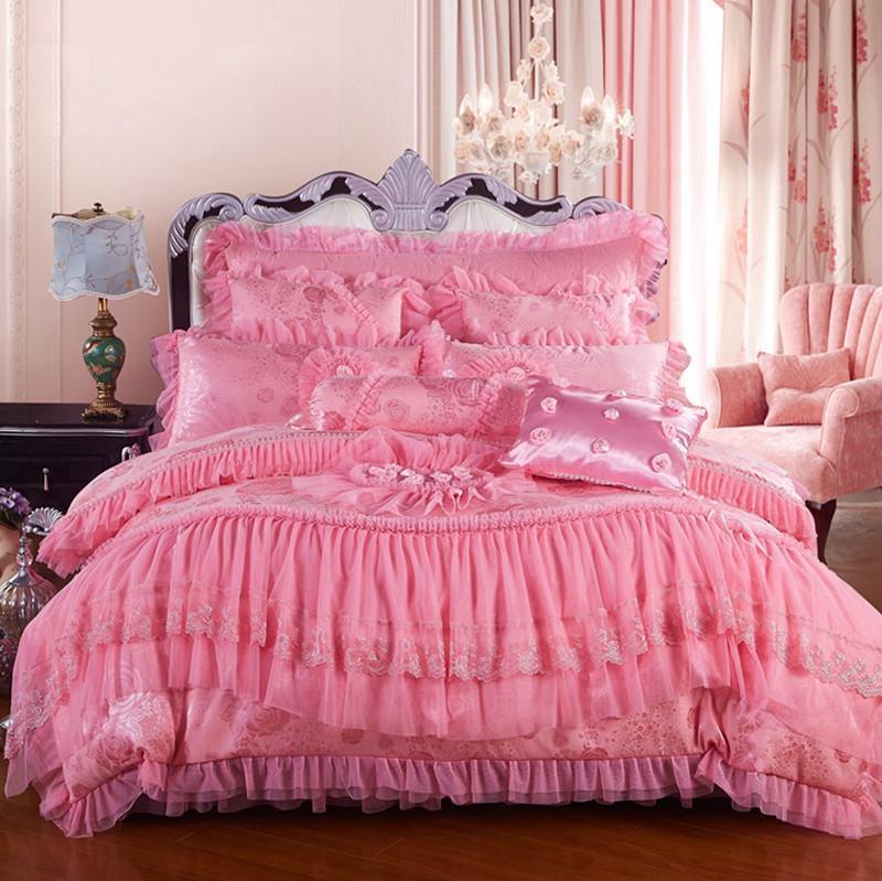 Parure de lit de mariage quatre pièces en dentelle, couette de mariage 68 pièces en satin de coton